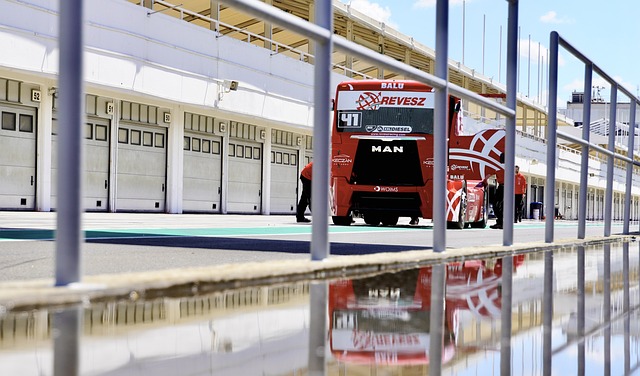 注视下进入 注视下进入